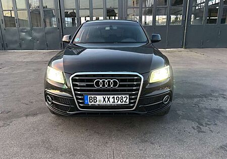 Audi Q5 3.0 TDI quattro*3x S Line*LED*keeyles