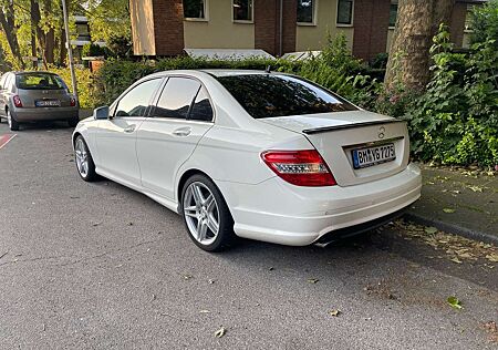 Mercedes-Benz C 220 CDI DPF (BlueEFFICIENCY) Avantgarde AMG