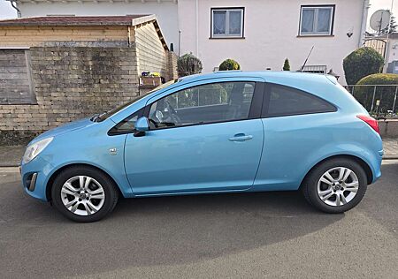 Opel Corsa 1.4 Color Edition