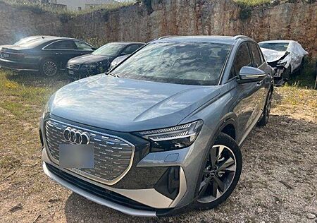 Audi Q4 e-tron E-TRON 45 2x S LINE/MTRX/20Z/ACC/AMBI+/KAMERA