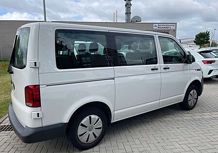 VW T6 Transporter Volkswagen T6.1 Kombi FWD / 9 - Sitzer / Klima / Navi