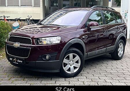Chevrolet Captiva 2.4 LT 2WD 7 SITZER KAM TÜV TEMP