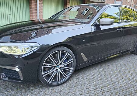 BMW M550