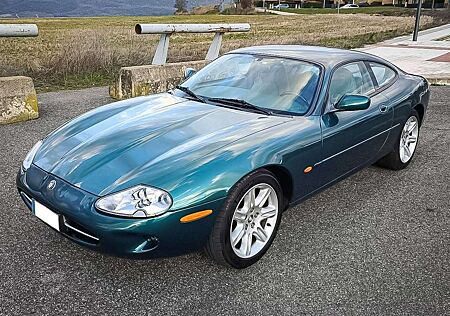 Jaguar XK8 XK8 Coupe