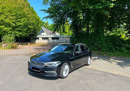 BMW 530d 530 xDrive Touring Aut.