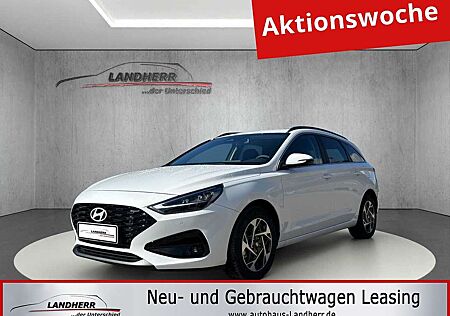 Hyundai i30 Kombi Family 1.5 T-GDI 5J.Garantie / Kamera