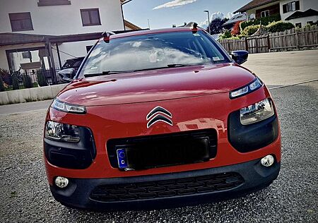 Citroën C4 Cactus Citroen BlueHDi 100 Stop&Start Feel rot