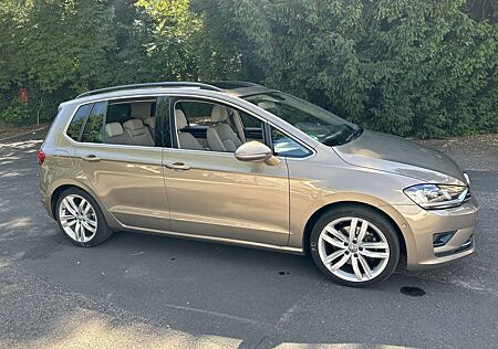 VW Golf Sportsvan Volkswagen 1.4 TSI (BlueMotion Technology) DSG Highline