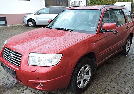 Subaru Forester 2.0X 4WD Allrad / Klimaautom