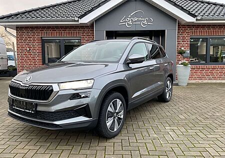 Skoda Karoq 2.0l TDI DSG 4x4 TOUR,Kamera,LED,Navi,AHK