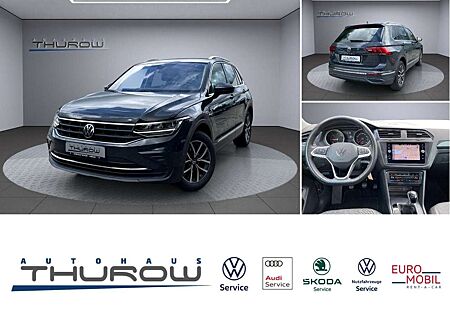 VW Tiguan Volkswagen 2.0 TDI Life Navi AHK APS SH LED
