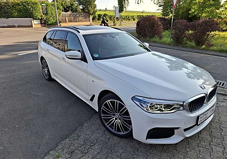 BMW 530 d xDrive M Sportpaket-Sehr gepflegt