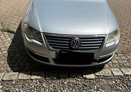 VW Passat Volkswagen 1.6 FSI Comfortline