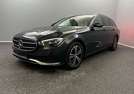 Mercedes-Benz E 220 gebraucht kaufen Mercedes-Benz E 220 d T Avantgarde 2x*LED*KAM*WIDE*MEMO*MBUX