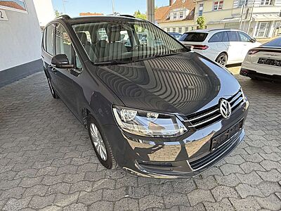 Volkswagen Sharan Comfortline BMT AHK PDC Ambiente E-Sitze