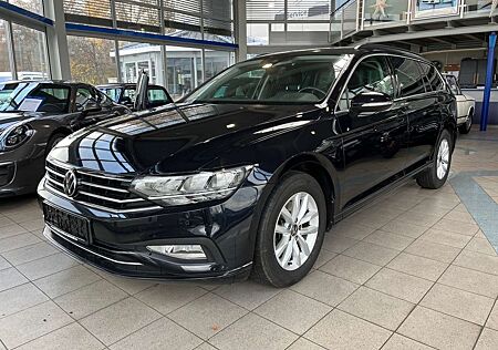 VW Passat Variant Volkswagen Business DSG 2.0TDI Pano Leder AHK