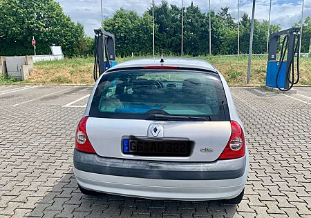 Renault Clio 1.2 16V Authentique