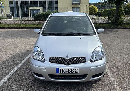 Toyota Yaris 1.0