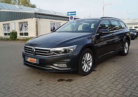 VW Passat Variant Volkswagen 2.0 TDI Highline Automatik