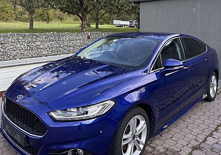 Ford Mondeo 2.0 EcoBoost Titanium