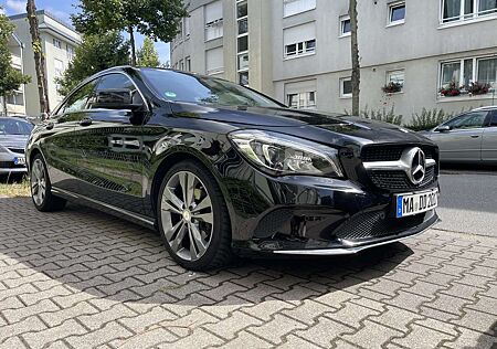 Mercedes-Benz CLA 180