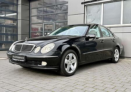 Mercedes-Benz E 320 Avantgarde Bi-Xenon/SHZ/Tempomat/Leder/Scheckh.