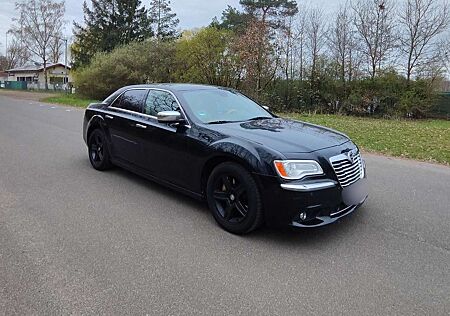 Lancia Thema 3.0 V6 CRD Automatik Platinum-