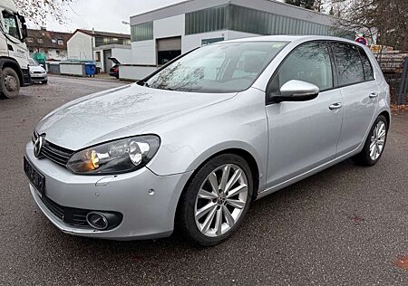 VW Golf Volkswagen VIComfortline Limousine Navi Leder PDC AHK