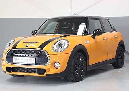 Mini Cooper S 5-trg. ~SZH~Navigation~LED