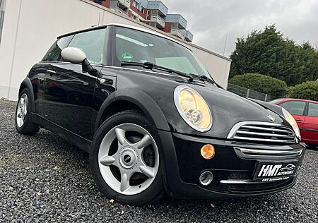 Mini Cooper 1.6l *TÜV/ASU NEU* Panoramadach* Leder