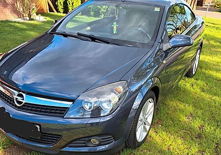 Opel Astra Twin Top 1.8 Edition