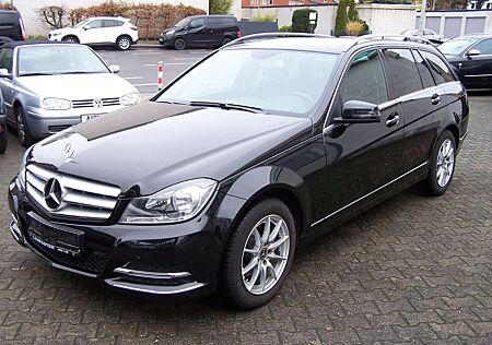 Mercedes-Benz C 180 T CGI Avantgarde BlueEfficiency