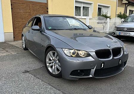 BMW 330xd 330 Coupé Aut.