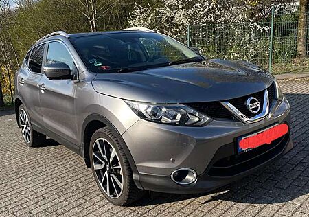 Nissan Qashqai 1.6 dCi Xtronic N-Vision
