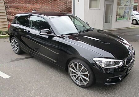 BMW 118 i "Advantage" -NAVI-LED-ALU-PDC-GRA