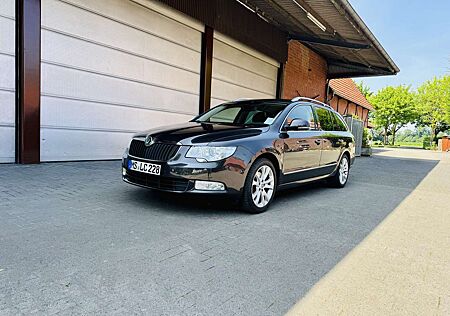 Skoda Superb Combi 2.0 TDI Elegance