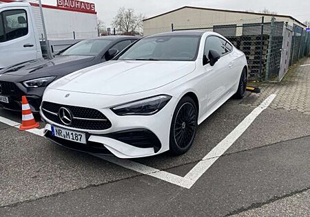 Mercedes-Benz CL 180 CLE 180 CLE 180 Coupé AMG°LEDER-ROT°PANO°NIGHT°KEYL°MEMO