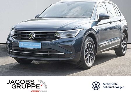 VW Tiguan Volkswagen 1.4 TSI eHybrid DSG Life Pano, Rear Vi