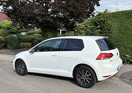 VW Golf Volkswagen 1.2 TSI BlueMotion Technology Trendline Scheckheft
