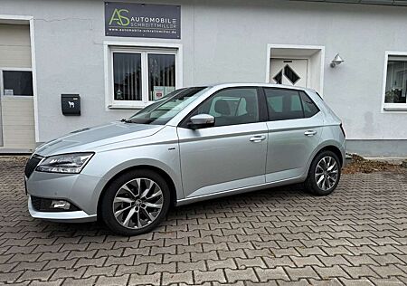Skoda Fabia LED NAVI ACC SHZ PDC CARPLAY DAB ALU