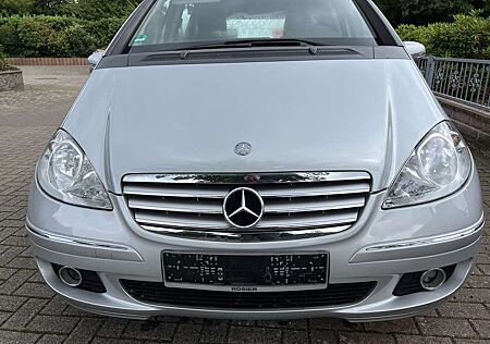 Mercedes-Benz A 200 Autotronic Elegance