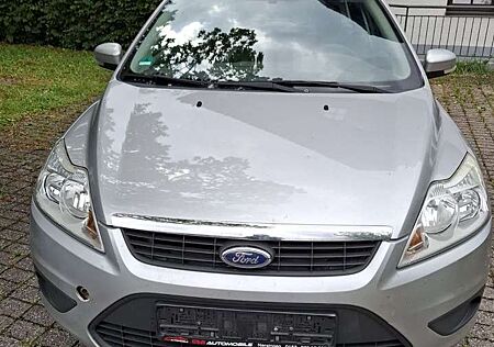 Ford Focus 1,6 Ambiente Turnier