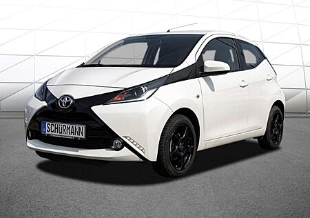 Toyota Aygo x-play touch ALLWETTTER KLIMA KAMERA SHZ BLUETOOTH