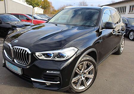 BMW X5 xDrive 30d +KOMFORTSITZ/Lüft.+HUD+Standh.+AHK+