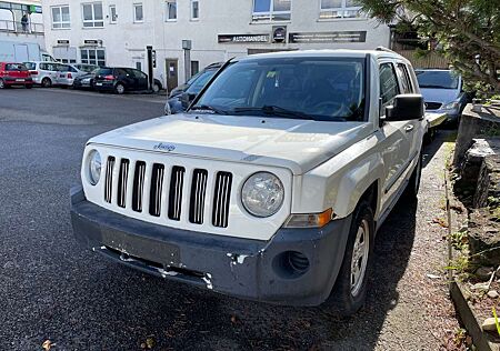 Jeep Patriot Limited 2.4*LPG*Automatik*Wenig Rost*