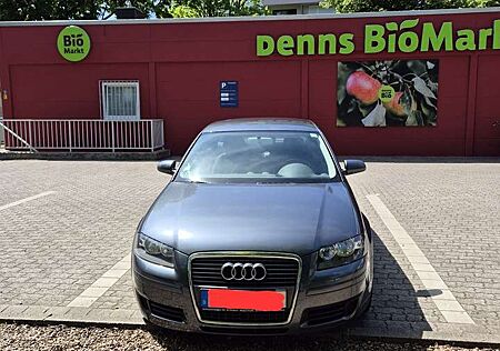 Audi A3 1.6 FSI Sportback, TÜV bis 07/2026