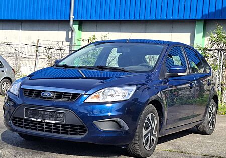 Ford Focus Style TÜV Neu
