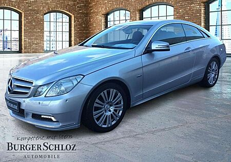 Mercedes-Benz E 250 CGI Coupé AUT DynLicht Fernlichtass. Kam.