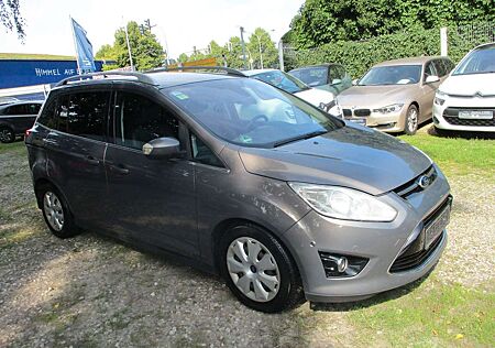 Ford Grand C-Max Titanium