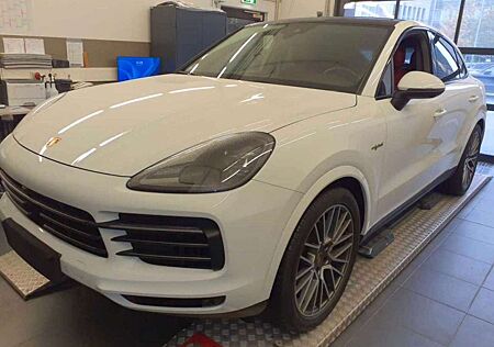 Porsche Cayenne Coupe E-Hybrid Platinum Edition ACC+360°